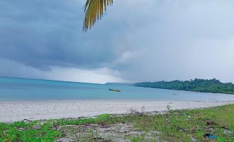 Honey Moon Beach Resort