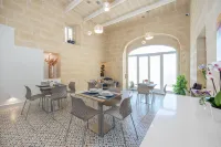 Georges Boutique Living Hotels in Victoria