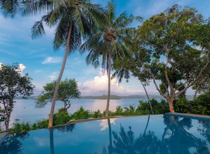 Serendipity Lake - Hikkaduwa