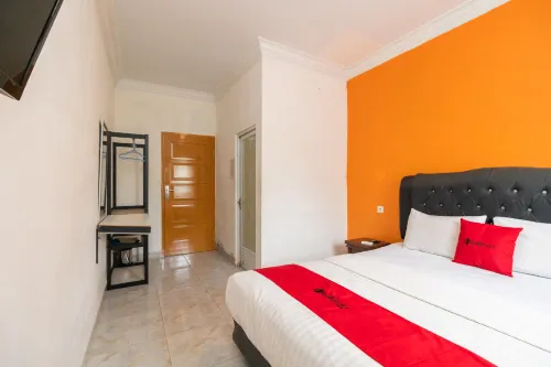 RedDoorz Syariah Near Transmart Padang Hotel a Gunung Pangilun