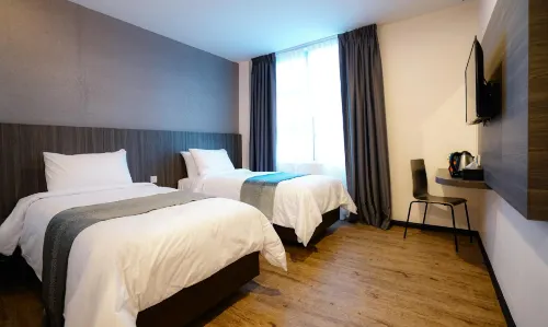 Stay 365 Hotel Hotels in Temin