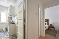 Belém Light Filled Apartment, by TimeCooler Hotels near Estátua do hipocampo nascente
