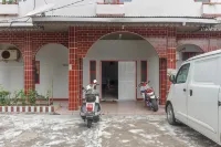KoolKost Syariah Near Ayani Mega Mall Pontianak