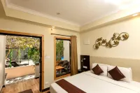 Majestic Eco Comforts Hotels in Varca