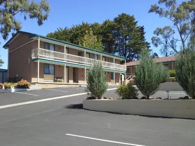 Hideaway Motor Inn Hotels in Armidale