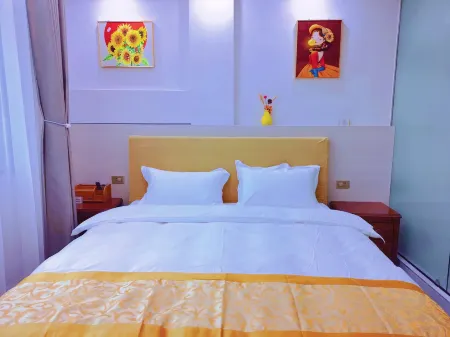 Yujia Homestay Отели в г. Шицянь