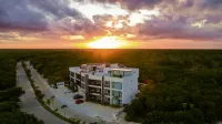 Fabulous & Exclusive Apartments with Sea View Pool BBQ Garden