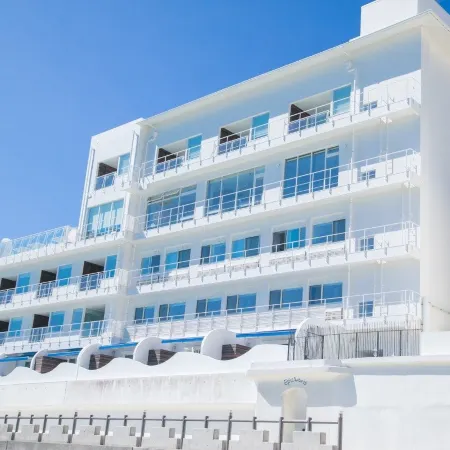 Wakanoura Nature Resort Epicharis Отели рядом с достопримечательностью «Храм Кимии-дэра»
