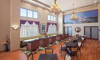 Hampton Inn & Suites Cleveland-Mentor