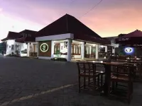 Sultan Guest House & Resto Tulungagung Hotel dekat Toko Terang Jaya