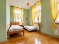 Base Camp 2 Hotels in Desna