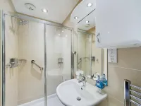 Sandbanks Suite - balcony