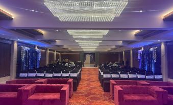 Royale Sarovar Portico Agra