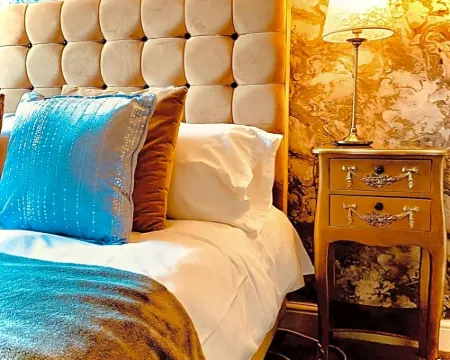 The Capon Tree Town House Hotels in Jedburgh