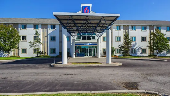 Motel 6 Whitby, on - Toronto East