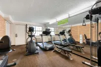 La Quinta Inn by Wyndham Phoenix Sky Harbor Airport - Gym