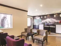 La Quinta Inn by Wyndham Olympia - Lacey - 조식 운영