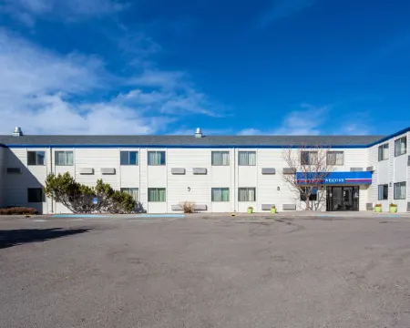 Motel 6 Great Falls, MT Hotels in Cascade County