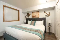 Aurora at Nautilus Hotels in 