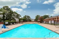 Days Inn by Wyndham Columbia Hotels in Saint Andrews
