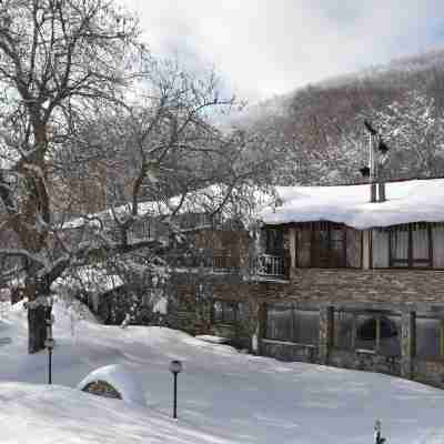 Manthos Mountain Resort & Spa Hotel Exterior