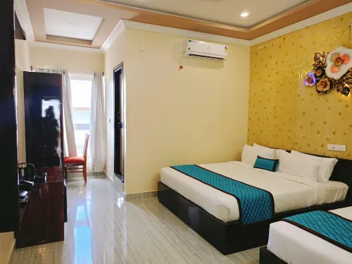 Binary Exotica Luxury Hotels & Resorts - bar