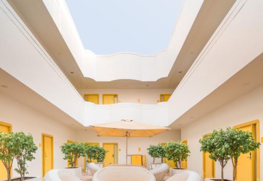 블룸룸 @ 뉴델리 레일웨이 스테이션