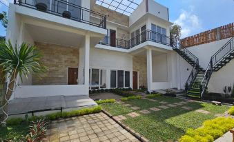 Cahaya Satu Guest House