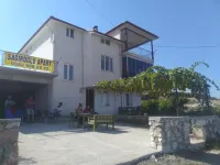Salda Gölü Sağıroğlu Apart Hotels in Doğanbaba Köyü