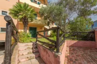 Quaint Residence I Mirti Bianchi 1 Bedroom Sleeps 4 No0495