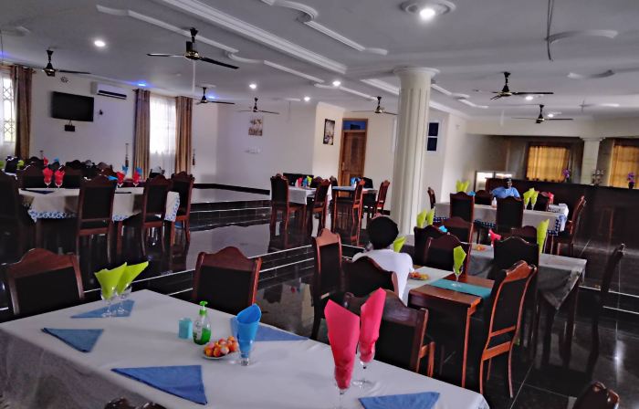 Renajoe Exclusive Guesthouse Tema Community 9