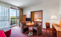Hunguest Hotel Pelion Hotels in Balatonfenyves