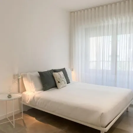 Easy Apartment Navigli Отели рядом с достопримечательностью «Сант'Еусторджио»