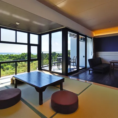 Karry Condo Churaumi