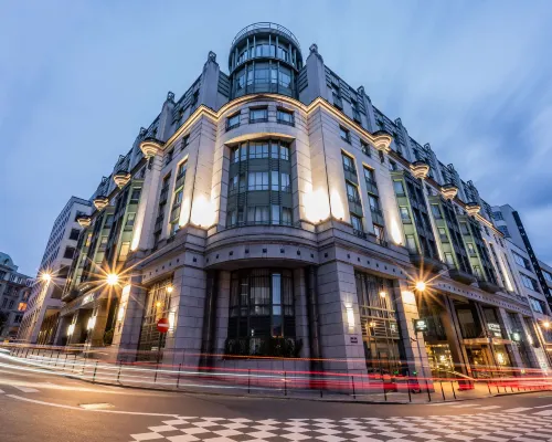 布魯塞爾皇家麗笙酒店 鄰近西蒙尼斯伊麗莎白地鐵站（Metro Simonis Elisabeth）的酒店