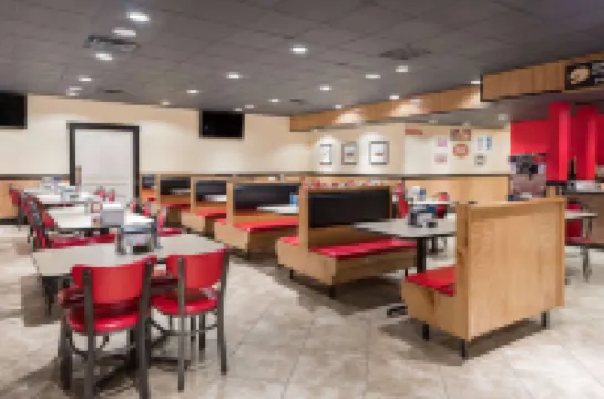 ラマダ バイ ウィンダム マウンテン ホーム