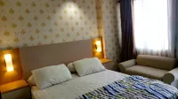 Apartement Syariah Bogor Icon Studio View Gunung Salak Hotels in West Bogor