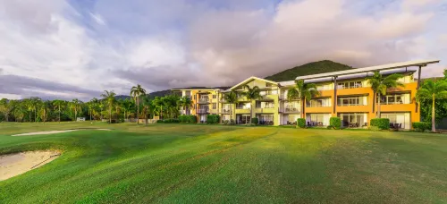 The Sebel Palm Cove - parking