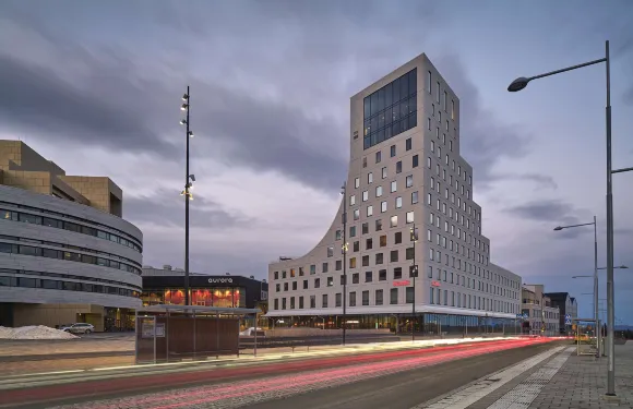 斯堪的納基魯納