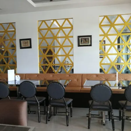 The Nine Hotel Roi-et