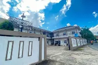 RedDoorz Syariah @ Jalan Hos Cokroaminoto Jambi Hotels in Rawa Sari