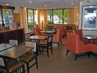 Hampton Inn Norfolk/Chesapeake (Greenbrier Area) - Bữa sáng