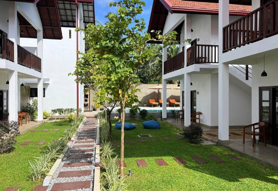 Hotel Lum Residence, Exterior, Garden