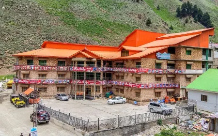 Rose Valley Hotel Naran