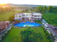 Vistapaloma Beach Resort Hotels in Belison