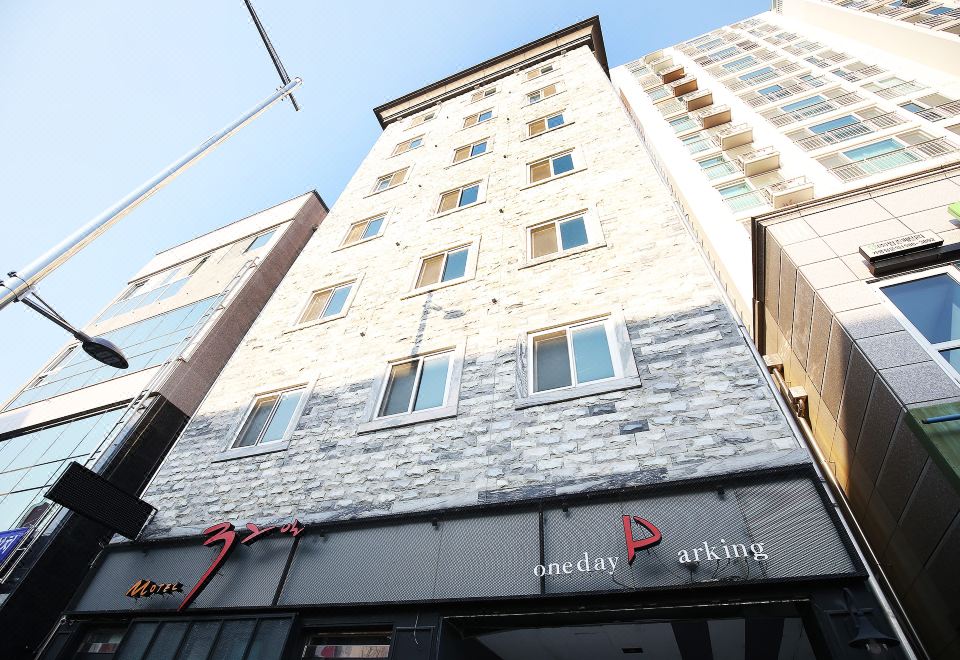 일라이트 호텔 야경