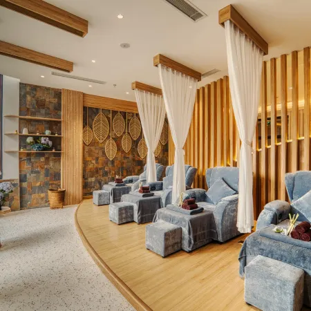 Lady Hill Sapa Resort