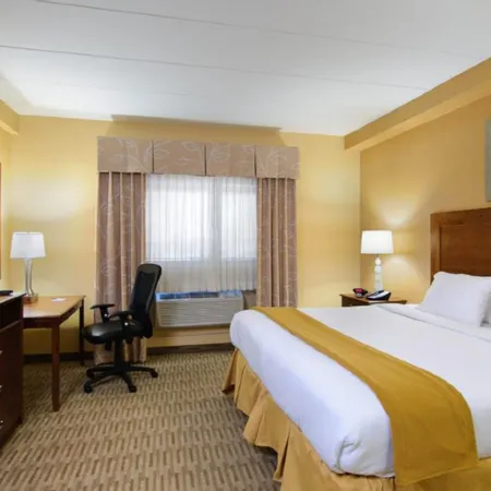 Hyatt Select Philadelphia Airport