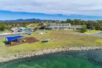Scamander Beach Resort
