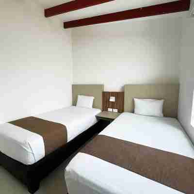 DM Hoteles Asia Rooms